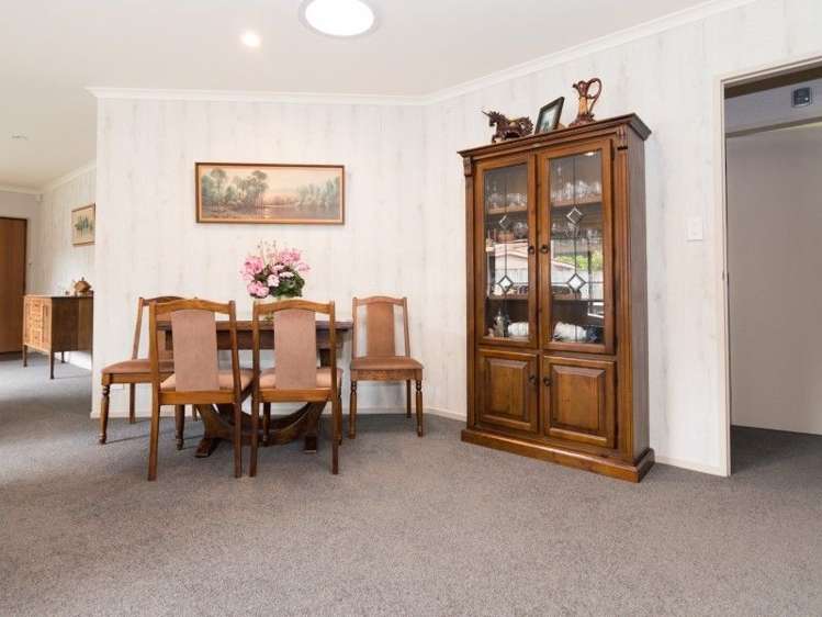 112 Long Melford Road Awapuni_4