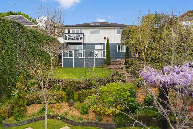 39 & 39A Ngatiawa Street One Tree Hill_3