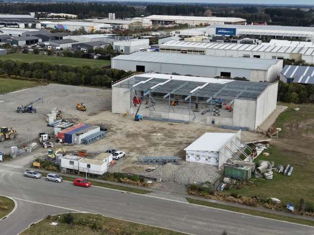 High Stud 2,200sqm Industrial Warehouse
