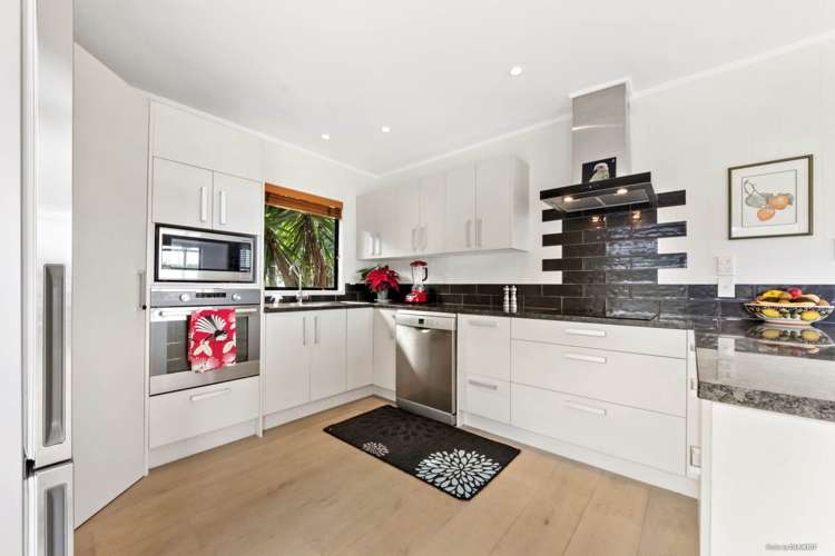 276 Bethells Road Bethells Beach_3