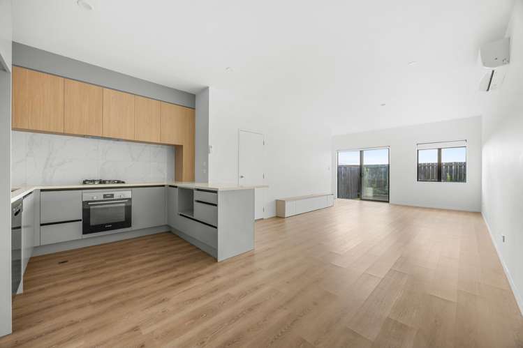 63 Whare Kauri Road_0