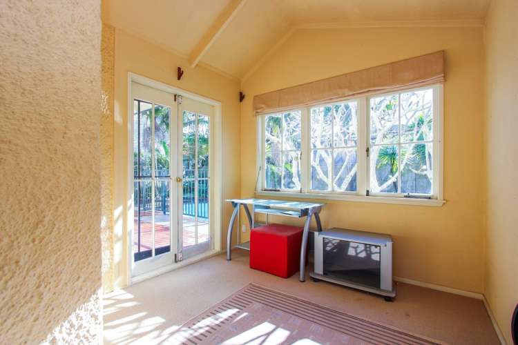 256 Lake Road Hauraki_15