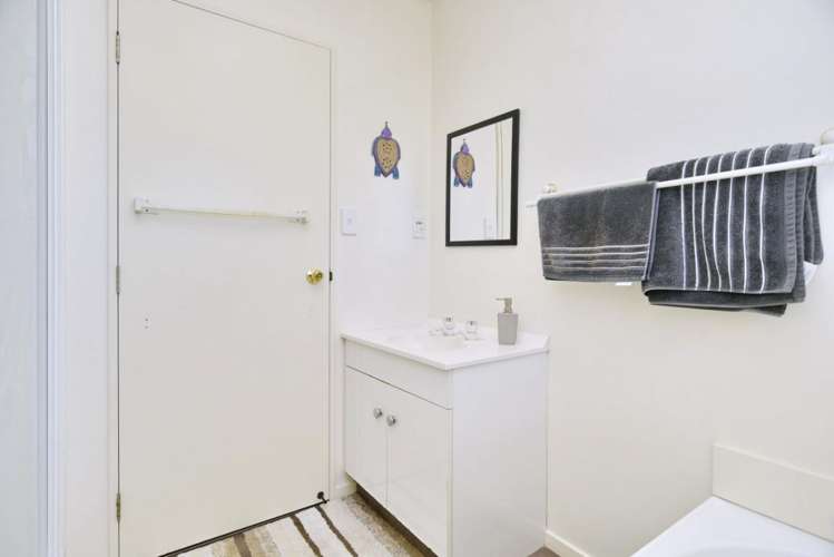 1b Eders Road Woodend_14