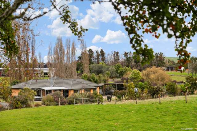1.3Ha Perfect Mangatangi Lifestyle!