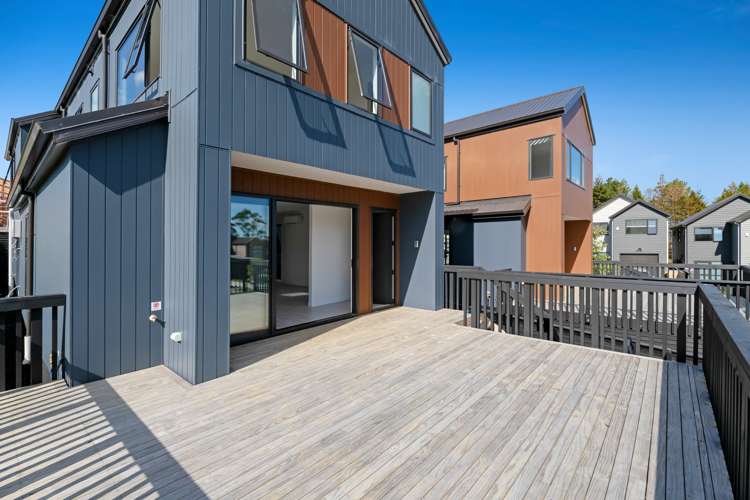 6 Aquamarine Avenue Wainui_5