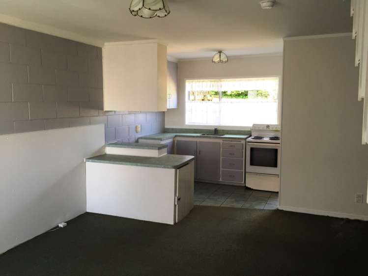 4/106 West Coast Road Glen Eden_5