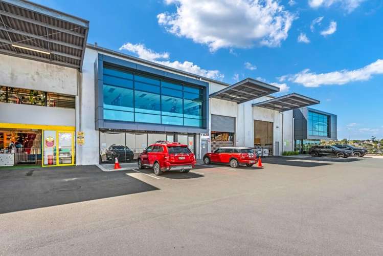 Unit 4, 63 Corinthian Drive_0