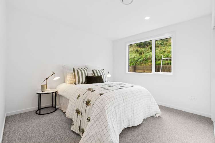 2 Charters Lane Stoke_12