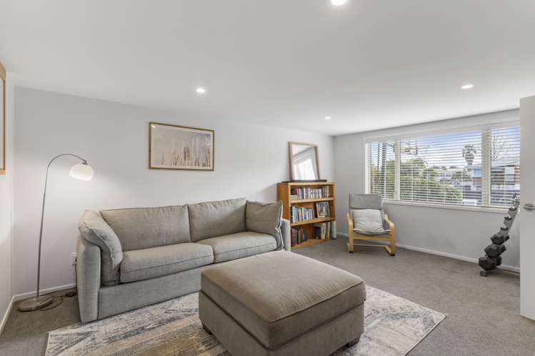 69 Saffron Street Birkdale_5