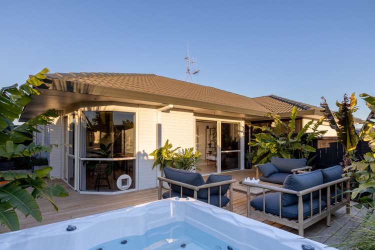 46 Ocean Crest Papamoa_7