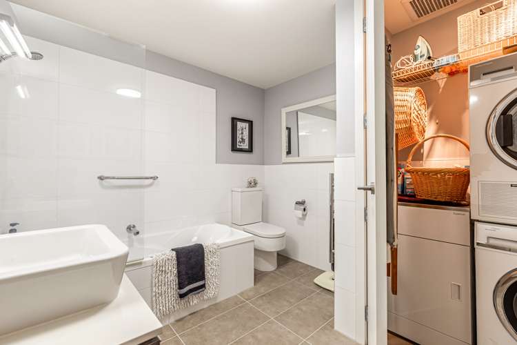 2 Eaves Bush Parade Orewa_24