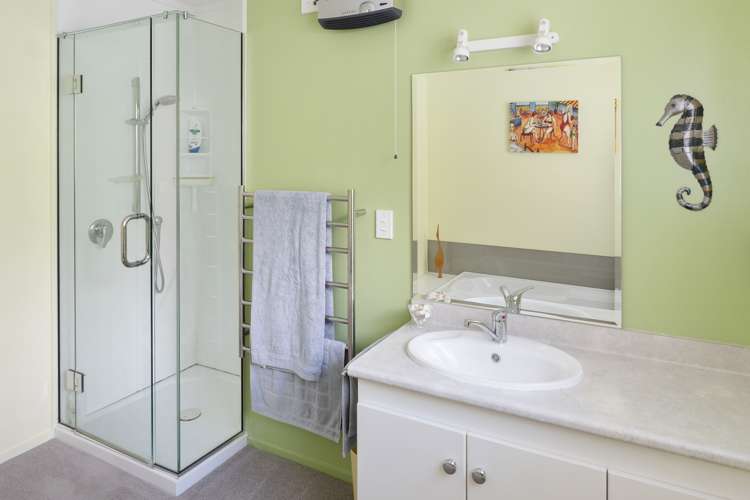 21 Coleridge Place Stoke_12