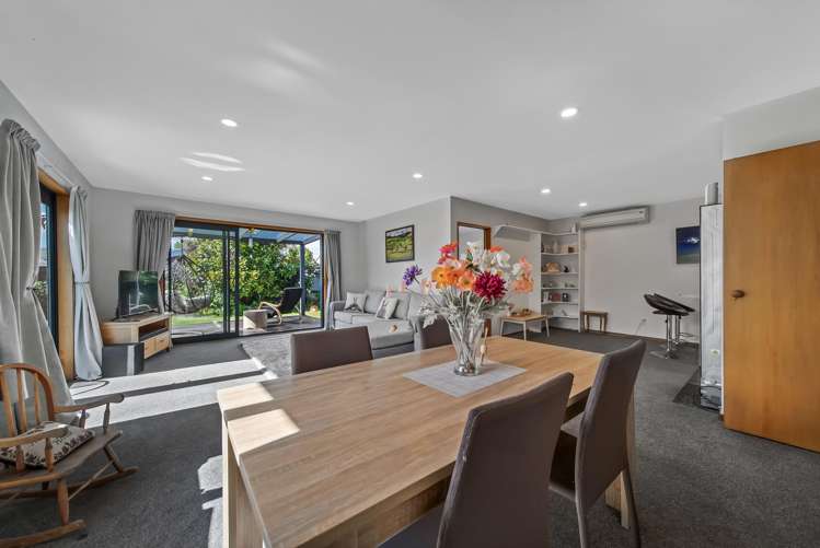 2/116 Roker St Somerfield_3