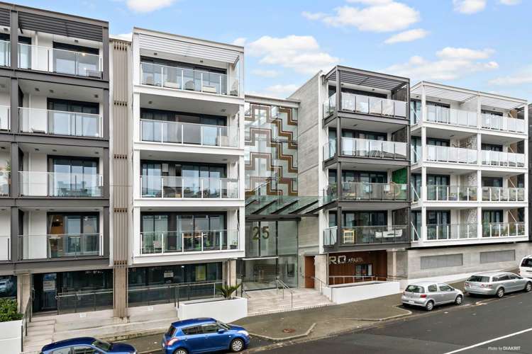 201/27 Enfield Street Mount Eden_21