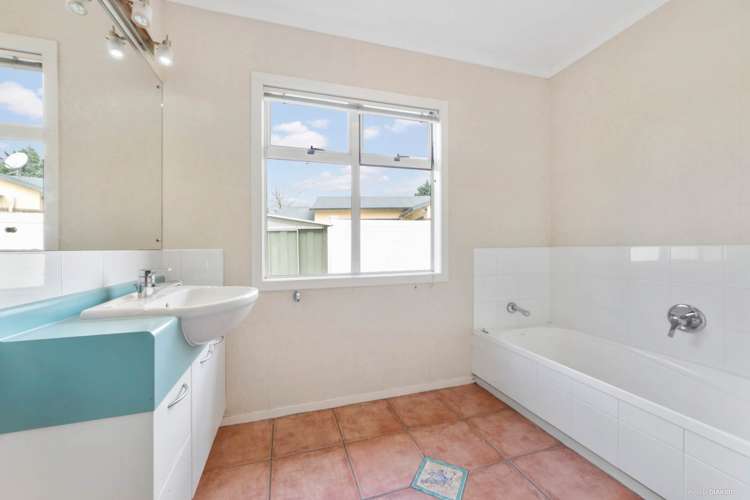 5 Cinnabar Place Westgate_12