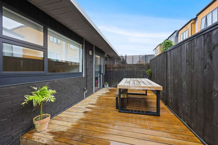 3/132 Onewa Road Northcote_4