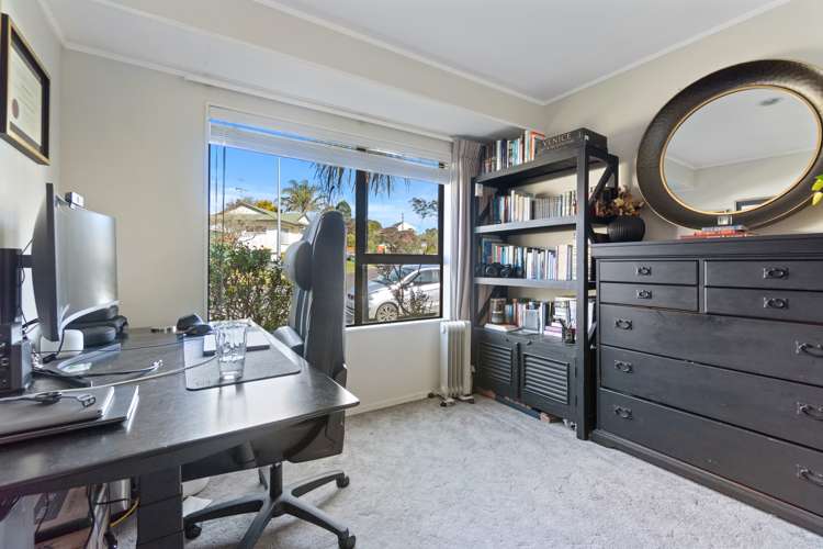 9 Wyatt Place Glendene_6