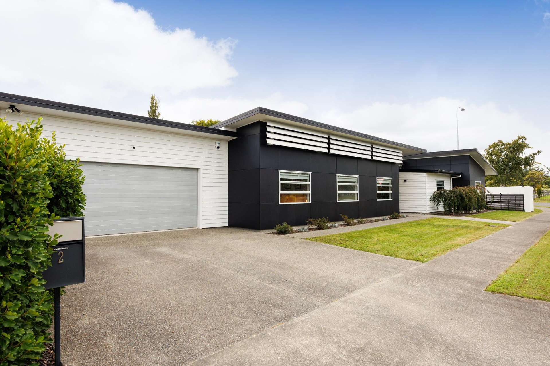 2 Chestnut Close Kelvin Grove_0