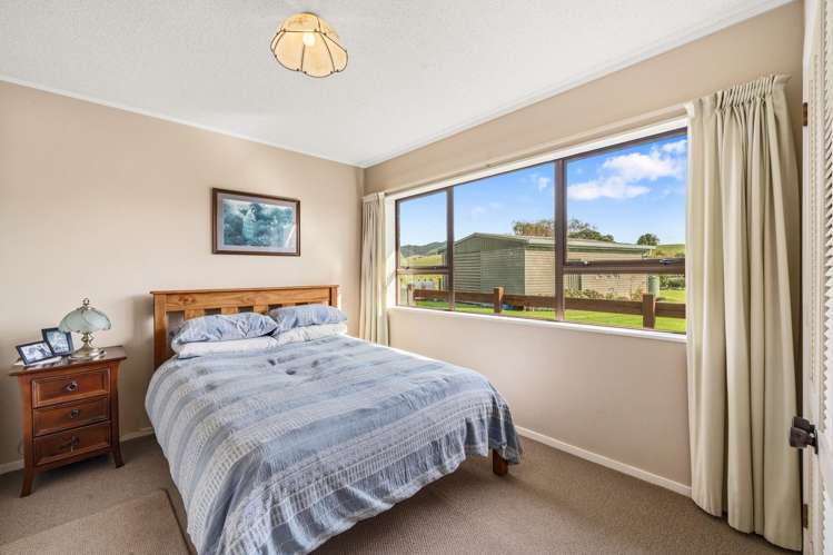 2 Bays Road Orere Point_9
