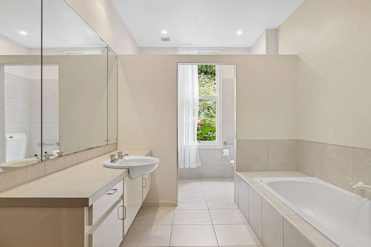 186 Summerhill Road Cust_11