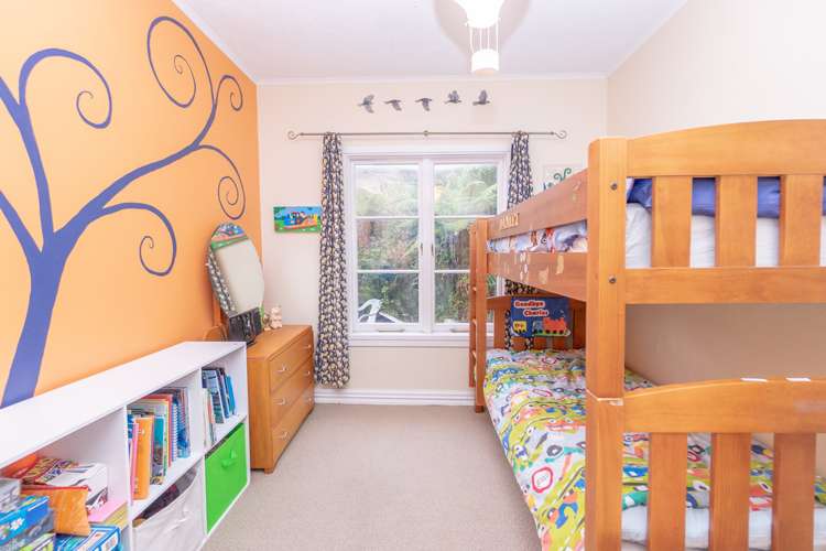 24 Cunningham Terrace Lyttelton_11