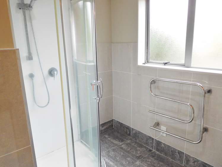 27a Lyttelton Avenue Forrest Hill_21