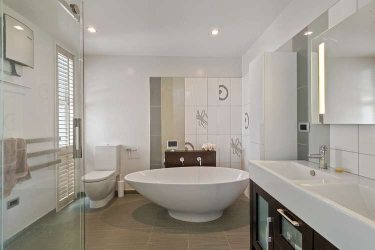 8 The Ridge Kennedys Bush_21