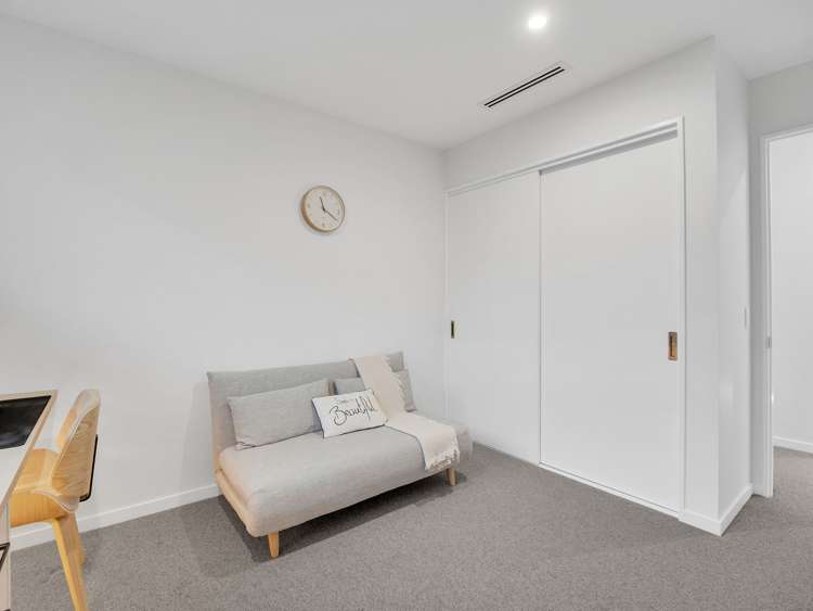 19 Guinevere Drive Lincoln_24