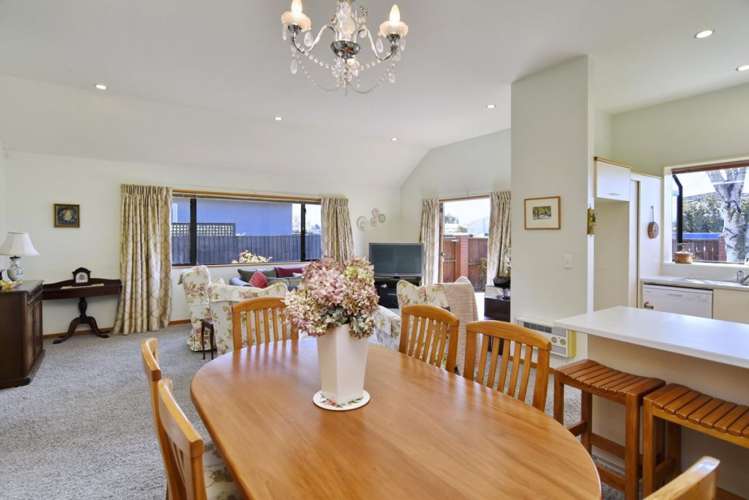 1/164 Main Road Redcliffs_7