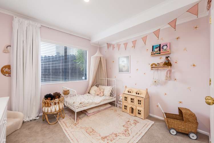 27 Donald Street Stanmore Bay_12