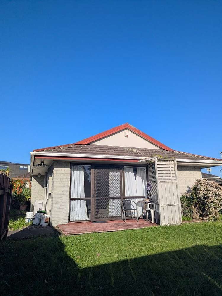 2/4 Tyndrum Place Highland Park_0