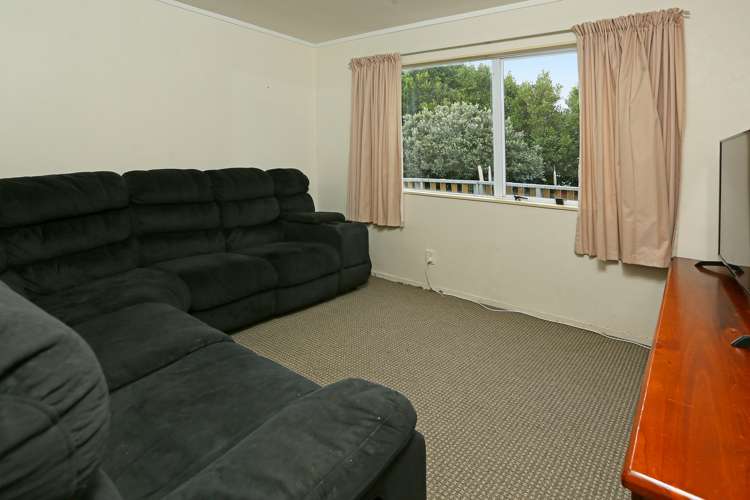 74 Don Buck Road Massey_14