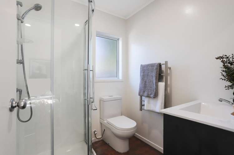 50a Godley Road Green Bay_21