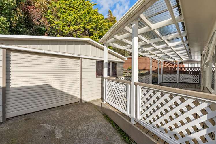 26 Trelawney Road Wainuiomata_13