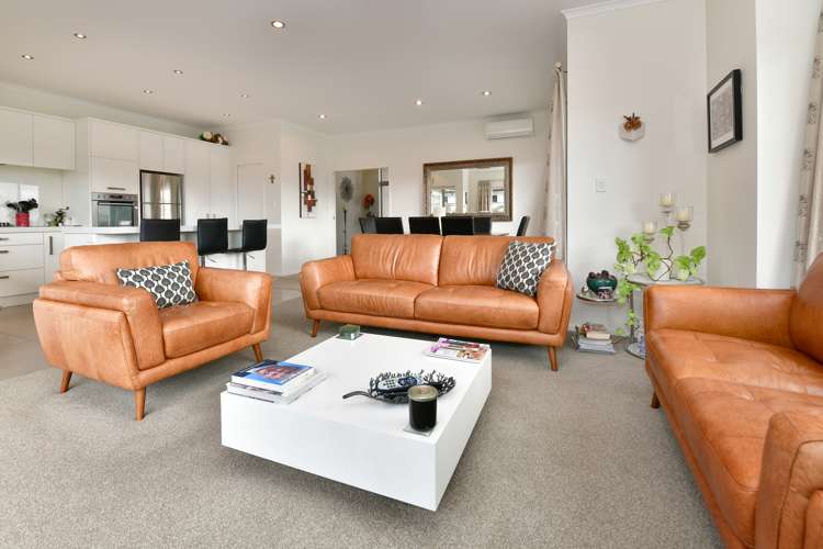 5 Sibling Court Silverdale_5