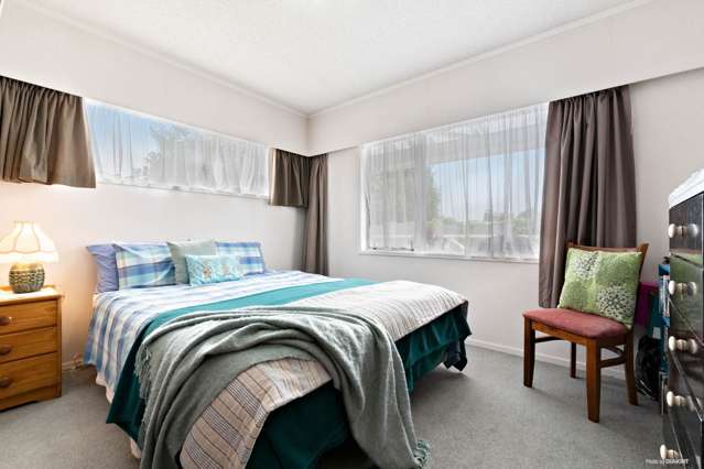 2/23 Cameron Street Papakura_4