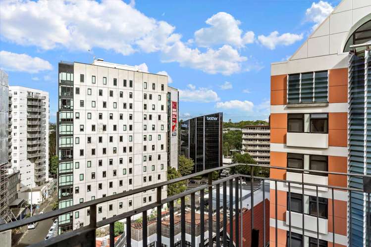 9H/82 Wakefield Street City Centre_8