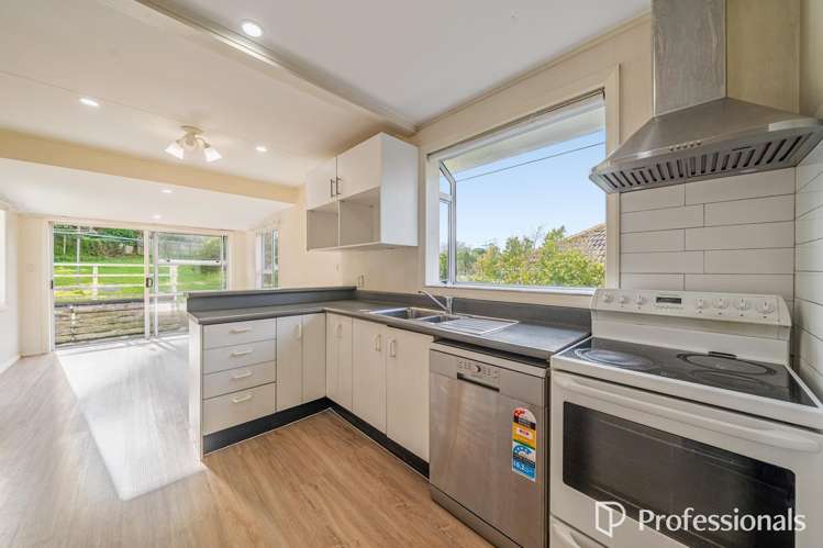 1 Wakefield Terrace Tawa_9