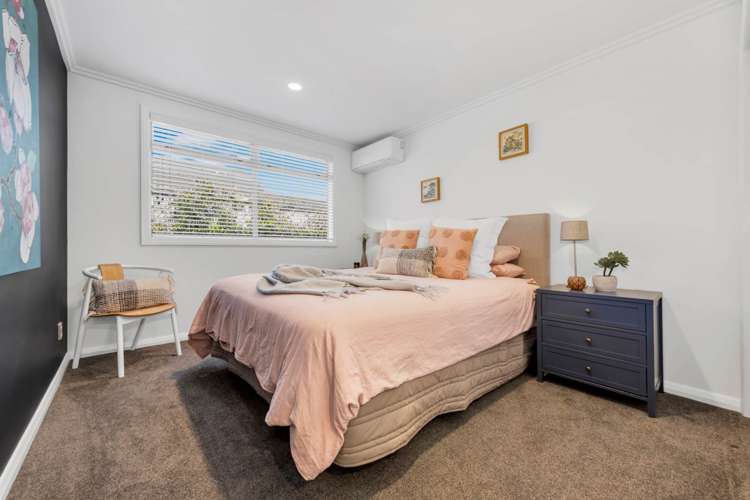 41 Intrepid Crescent Beachlands_16