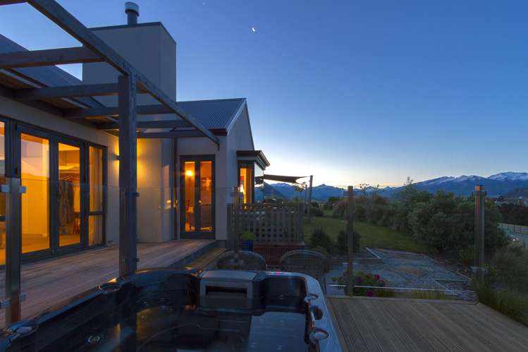 2 Orion Place Wanaka_12