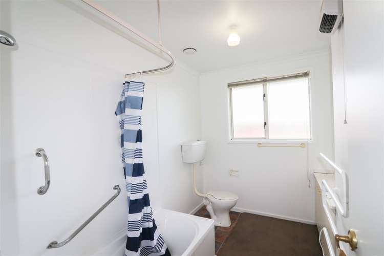 3/21 Preston Street West End_8