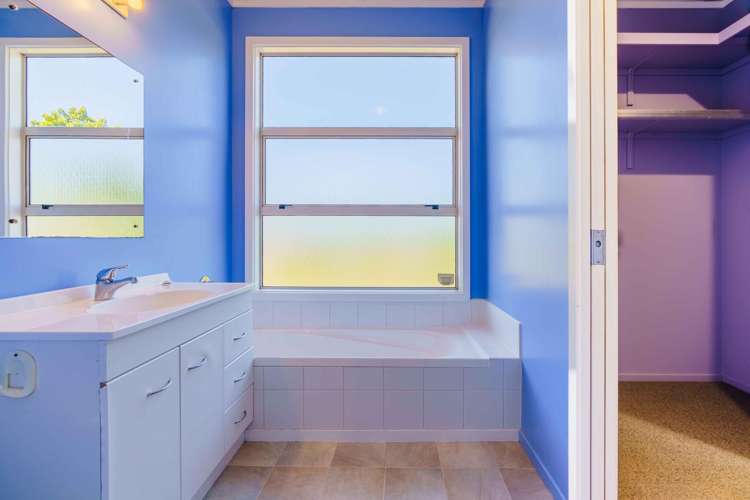 15 Opotoru Road Raglan_41