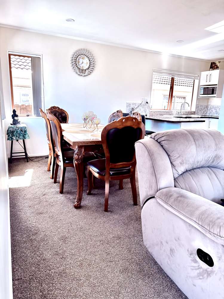 4/30 Matthews Road Clover Park_6