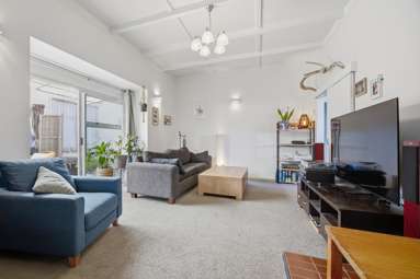 35 Harding Avenue_1