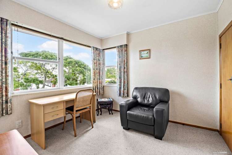 12 Hillview Avenue New Windsor_11