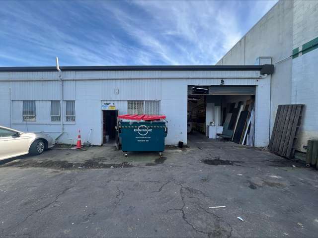 210sqm unit - East Tamaki