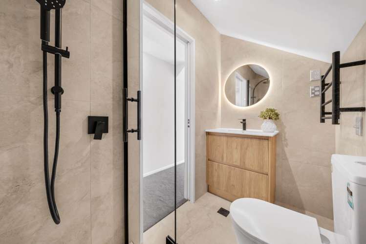 Lot2&3/44 Waiohua Road Greenlane_16