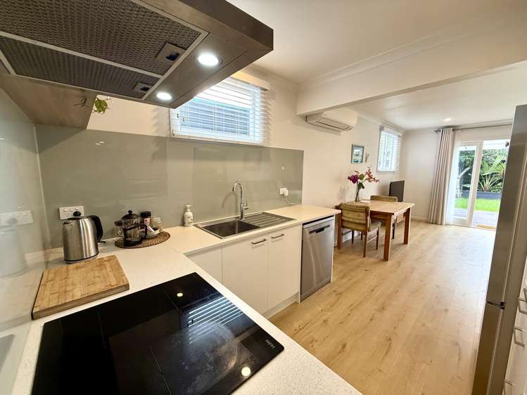 21 Government Road Raglan_10