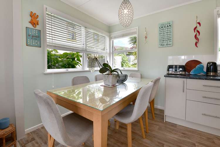 16 Sundown Avenue Manly_12