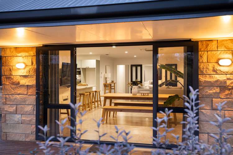 348 Lake View Drive Karapiro_10